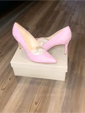 Marc Fisher Powder Pink Suede Pointed Toe Pumps
